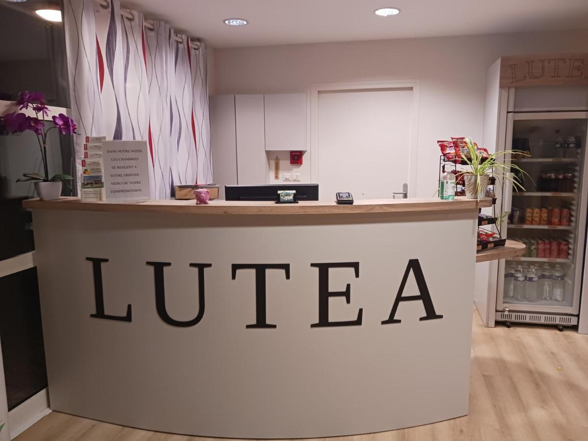 The Originals Access, Hotel Le Lutea Riom-es-Montagnes Екстер'єр фото
