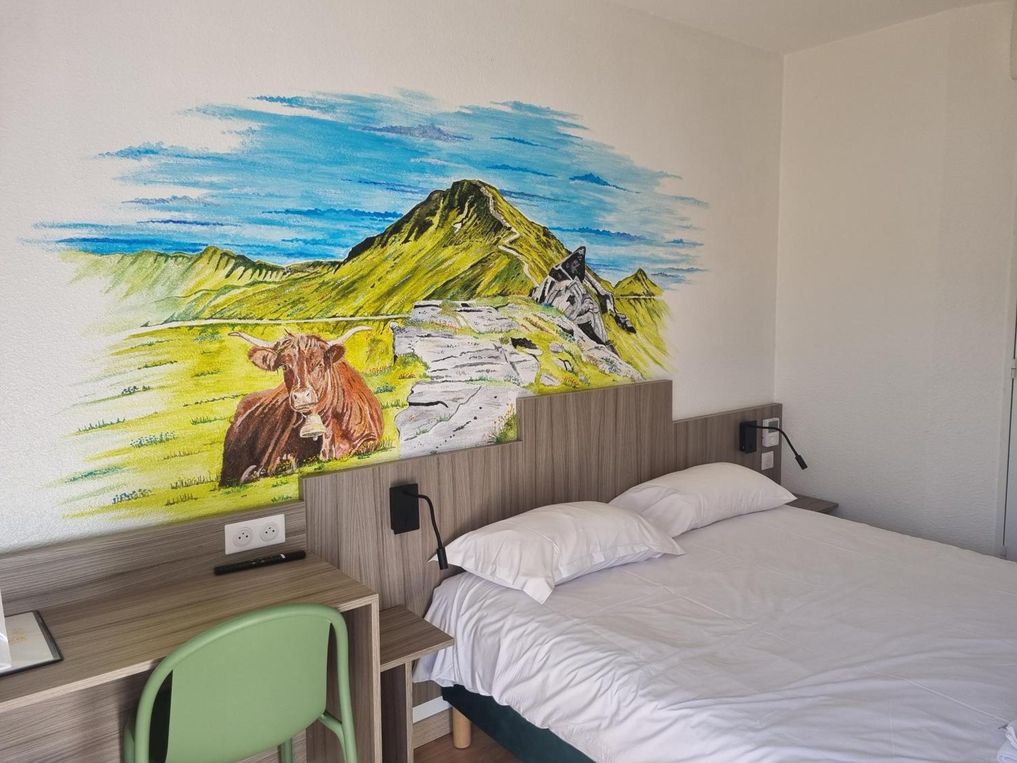 The Originals Access, Hotel Le Lutea Riom-es-Montagnes Екстер'єр фото